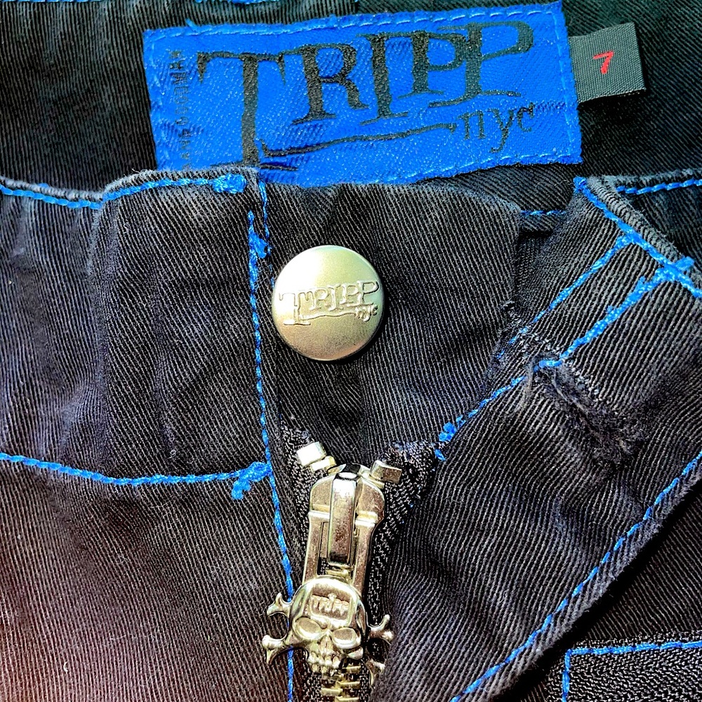 Tripp Nyc unisex cargo shorts with suspenders